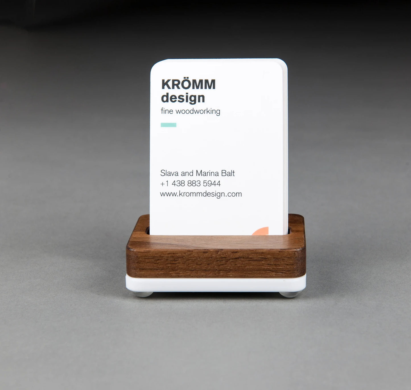Business Card Stand for Vertical Cards